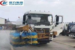 东风天锦隧道墙面护栏清洗车